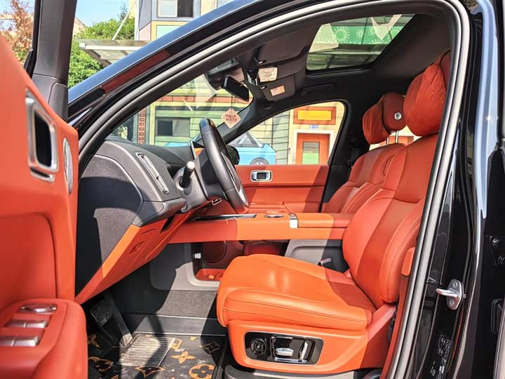 Фото 6 - LiXiang L8