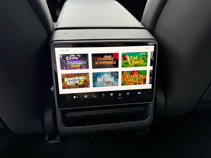 Фото 5 - Tesla Model 3