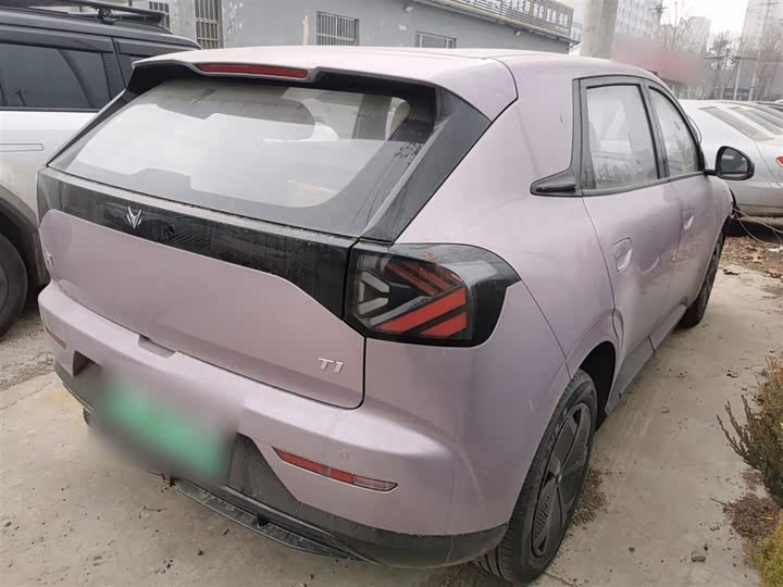 Фото 7 - BAIC Arcfox T1