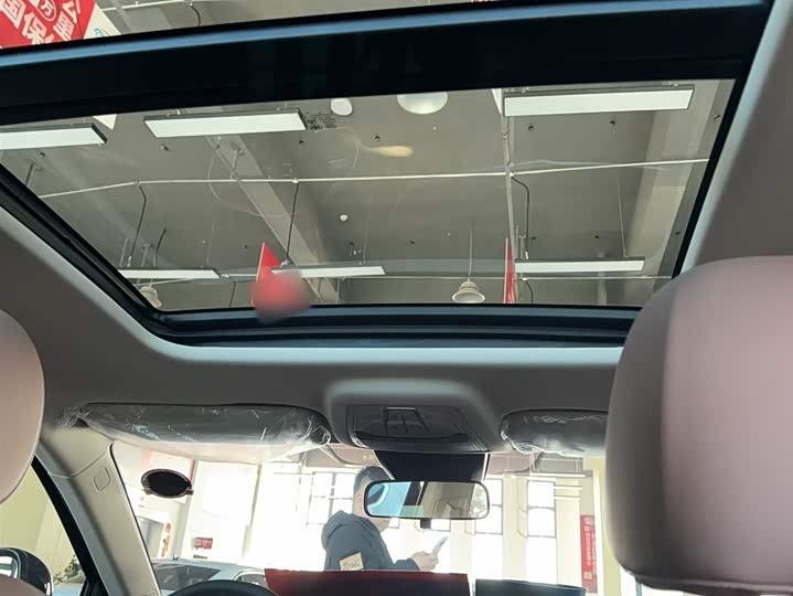 Фото 8 - Bestune B70