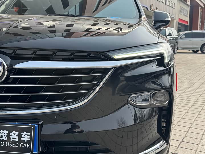 Фото 4 - Buick Enclave