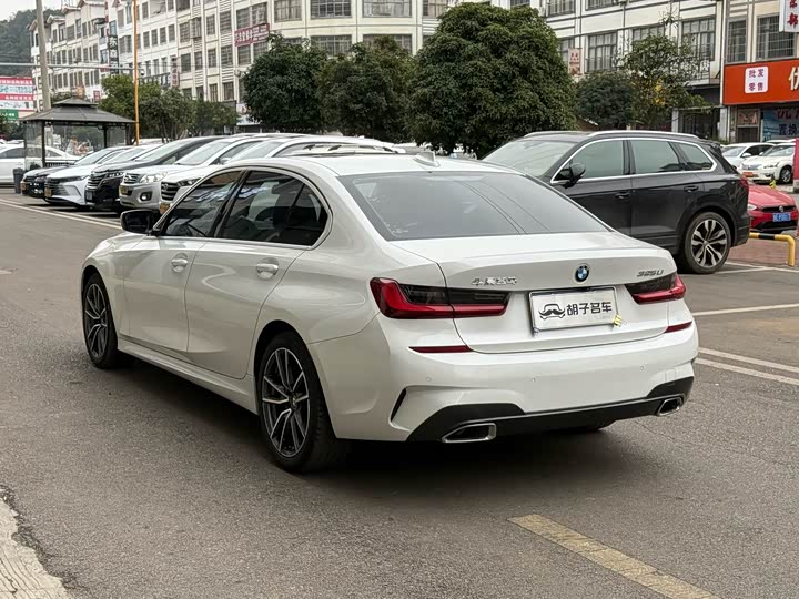 Фото 8 - BMW 3 Series