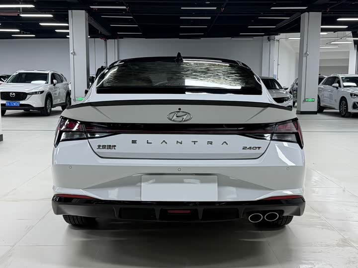 Фото 6 - Hyundai Elantra N line