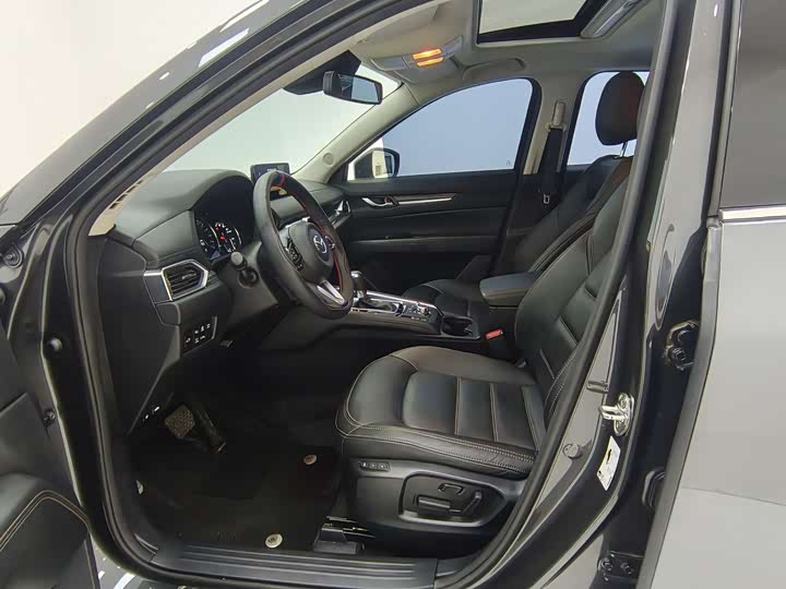 Фото 7 - Mazda CX-5