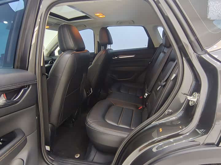 Фото 8 - Mazda CX-5