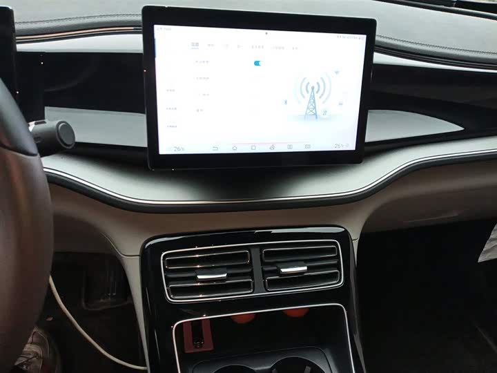 Фото 6 - BYD Qin Plus