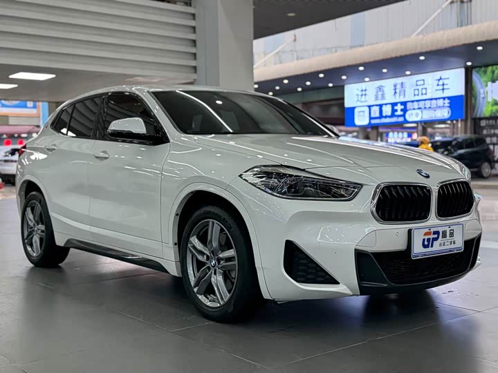 Фото 3 - BMW X2