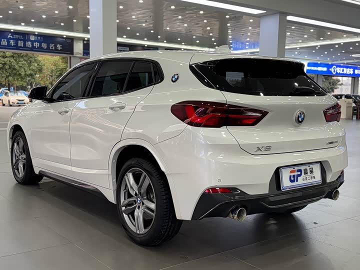 Фото 7 - BMW X2