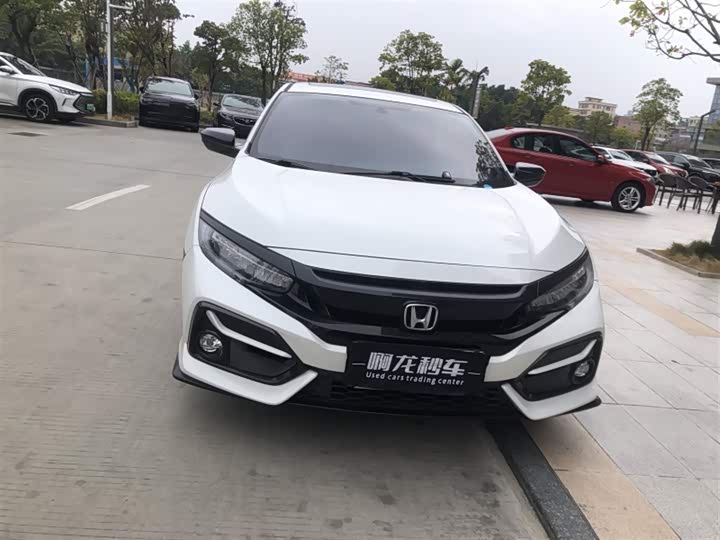 Фото 2 - Honda Civic