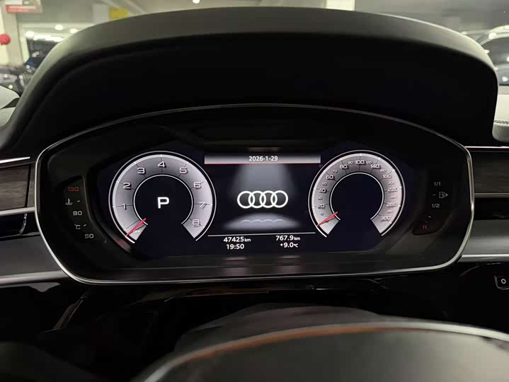 Фото 6 - Audi A8