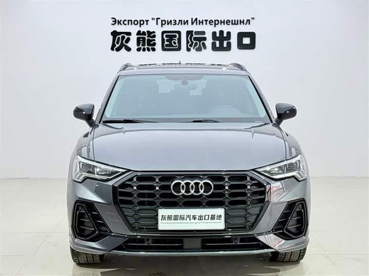Фото 2 - Audi Q3