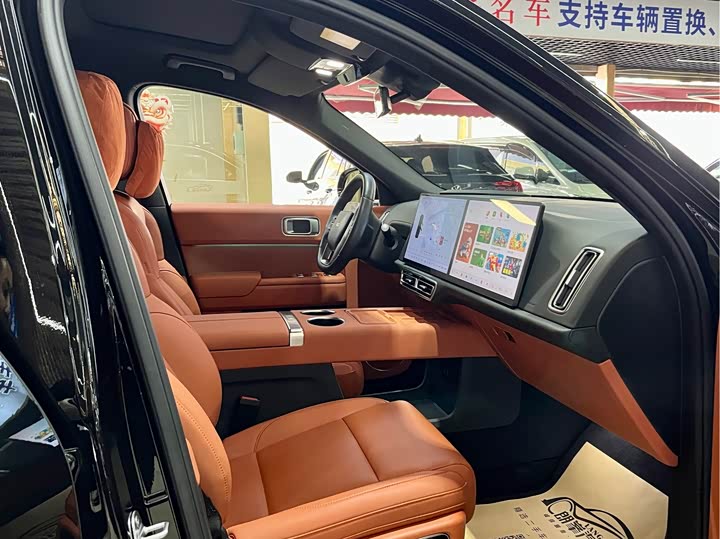 Фото 8 - LiXiang L8