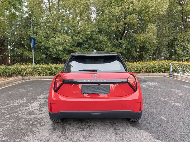 Фото 7 - Mini Cooper