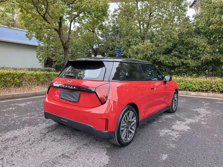 Фото 8 - Mini Cooper