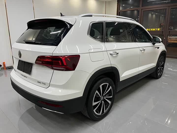 Фото 4 - Volkswagen Tharu