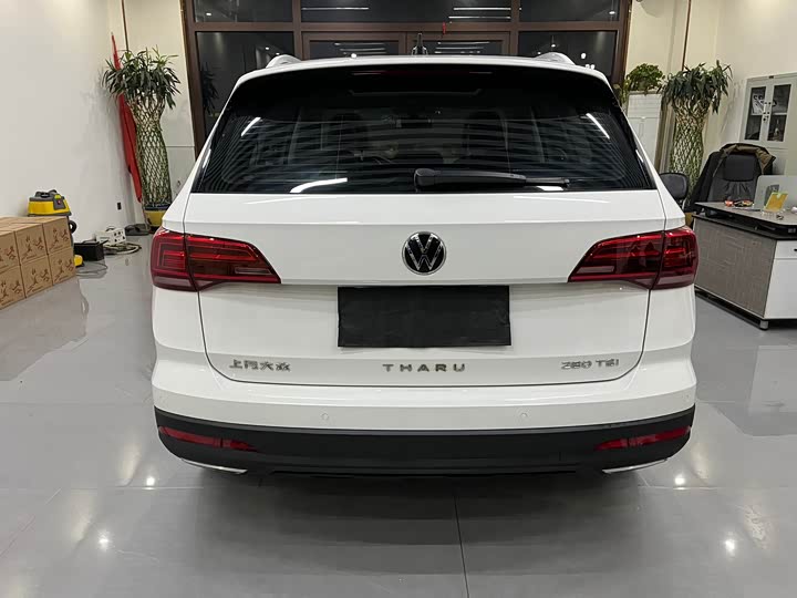 Фото 5 - Volkswagen Tharu