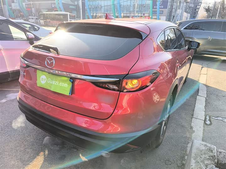 Фото 7 - Mazda CX-4