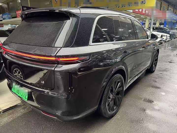 Фото 8 - LiXiang L8