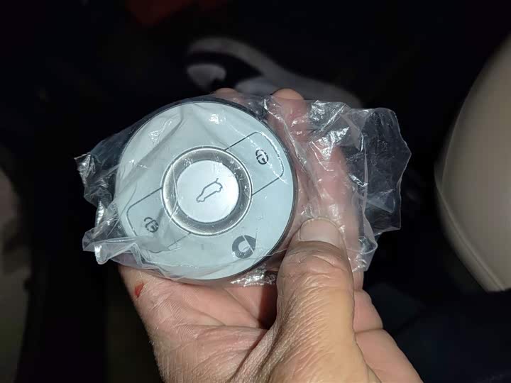 Фото 9 - Smart #1