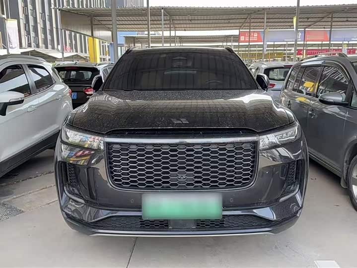 Фото 3 - LiXiang One