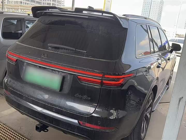 Фото 5 - LiXiang One