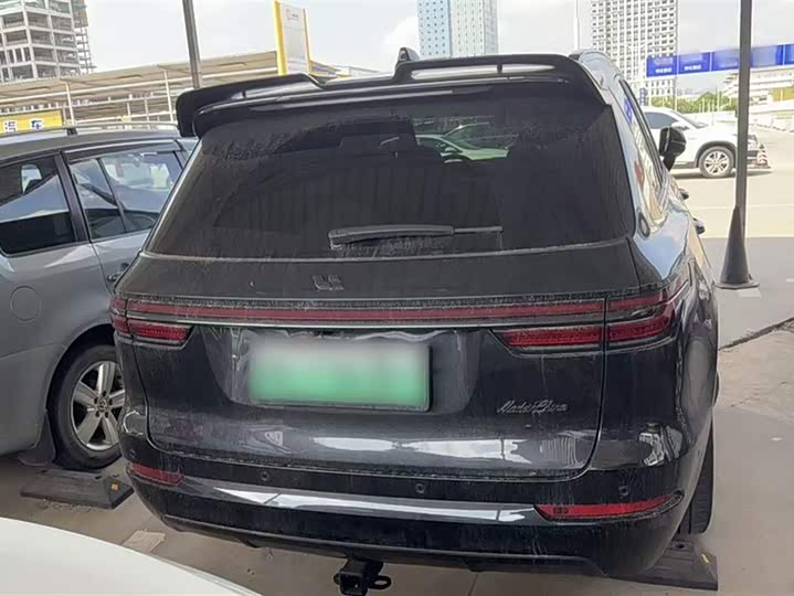 Фото 6 - LiXiang One