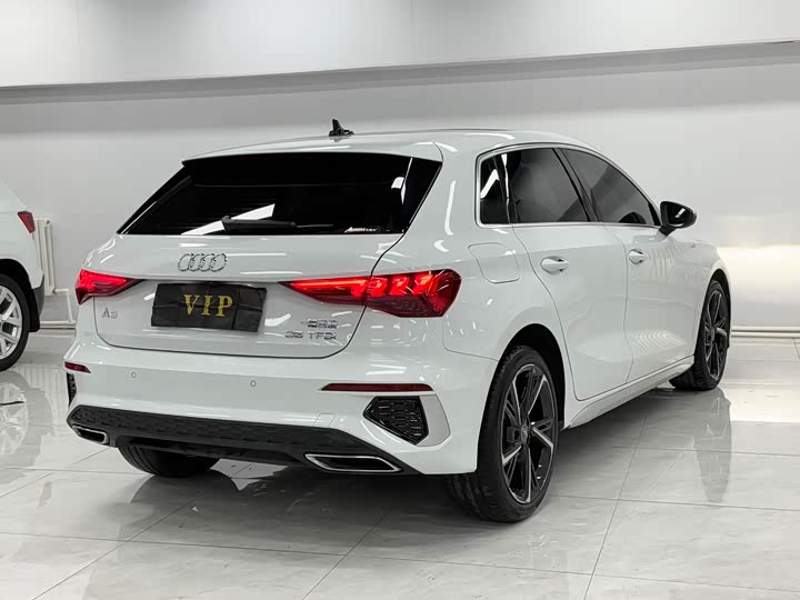 Фото 5 - Audi A3