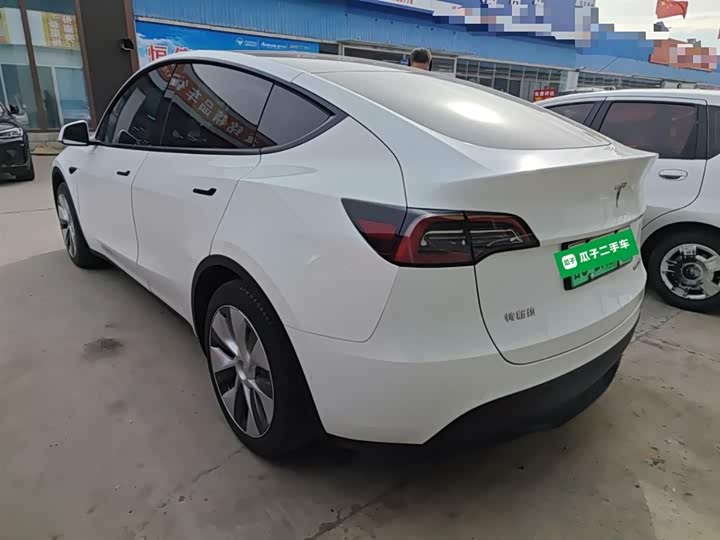 Фото 5 - Tesla Model Y