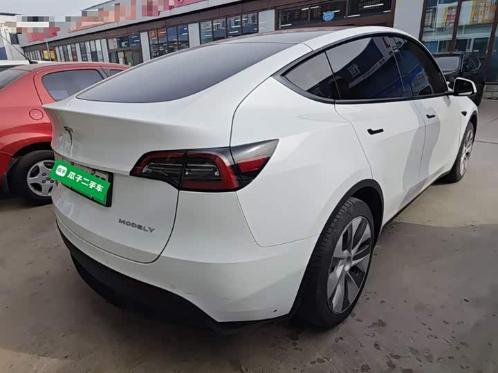 Фото 7 - Tesla Model Y