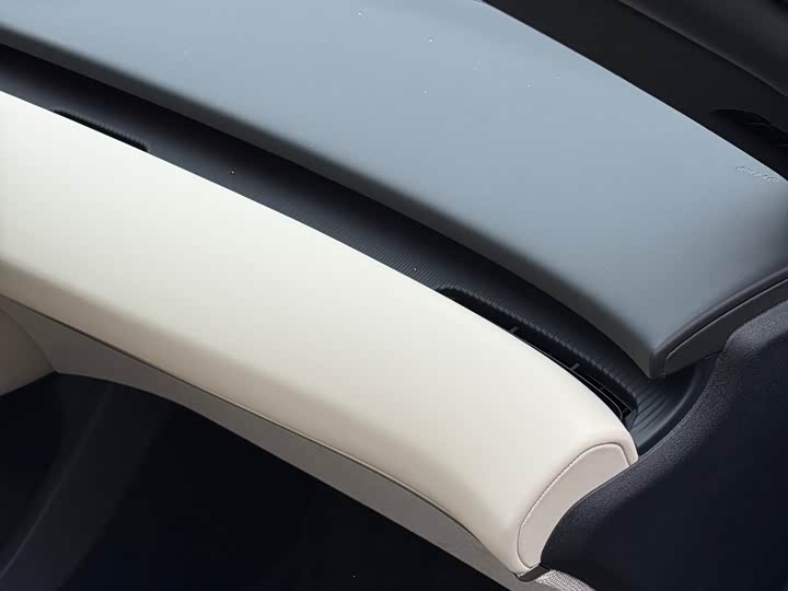 Фото 7 - Nio ET5T