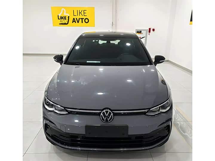 Фото 5 - Volkswagen Golf