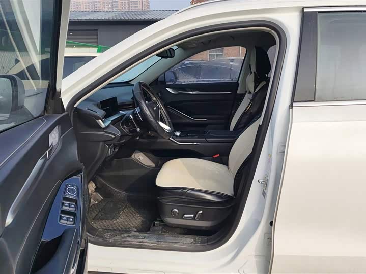 Фото 9 - Haval H6