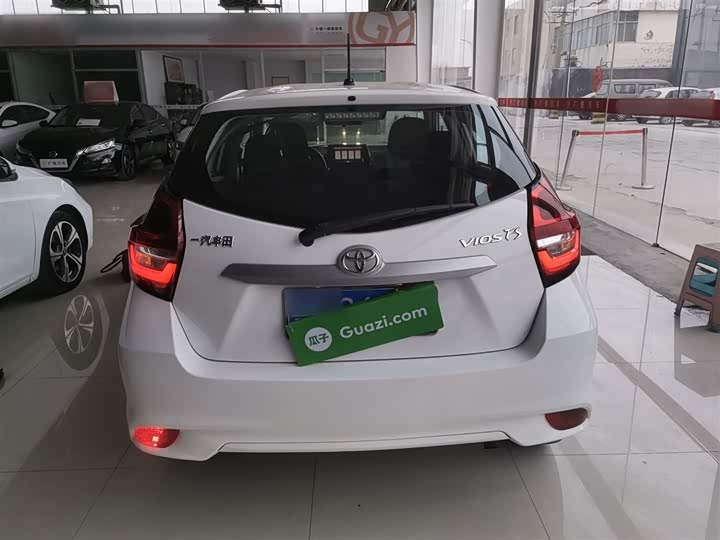 Фото 6 - Toyota Vios FS