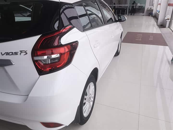 Фото 8 - Toyota Vios FS