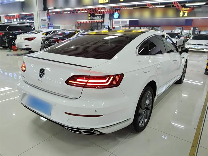 Фото 7 - Volkswagen CC