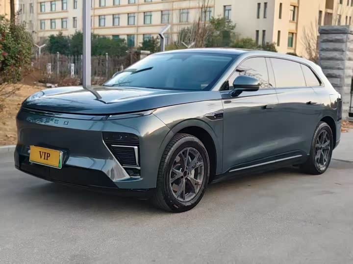 Фото 1 - Exeed Sterra ET