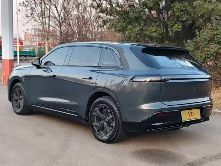 Фото 8 - Exeed Sterra ET