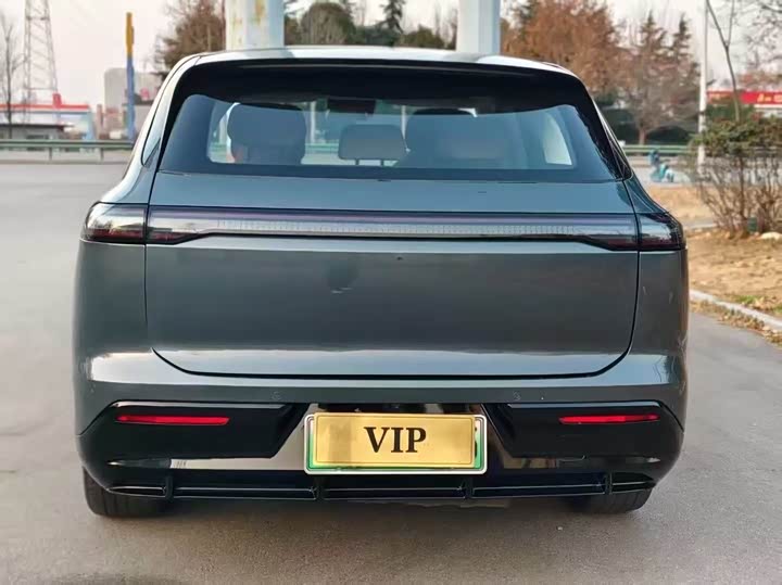 Фото 9 - Exeed Sterra ET