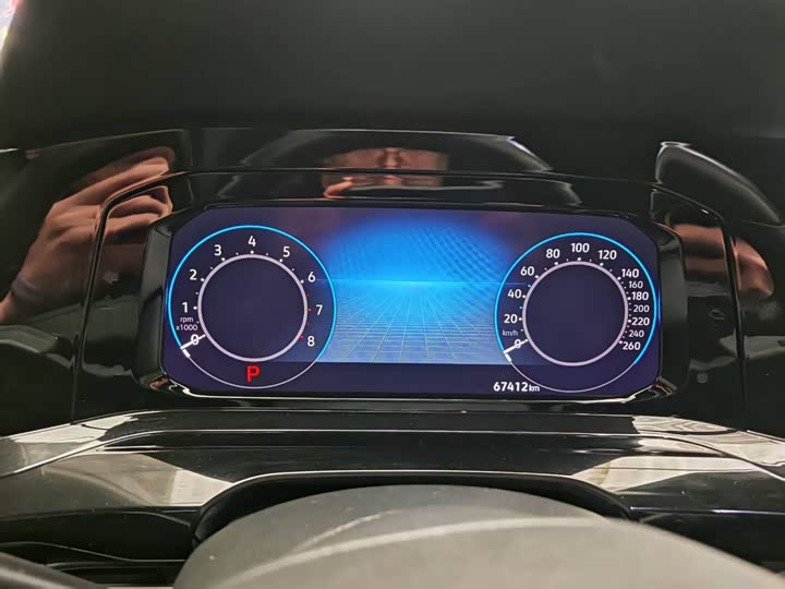 Фото 7 - Volkswagen Golf