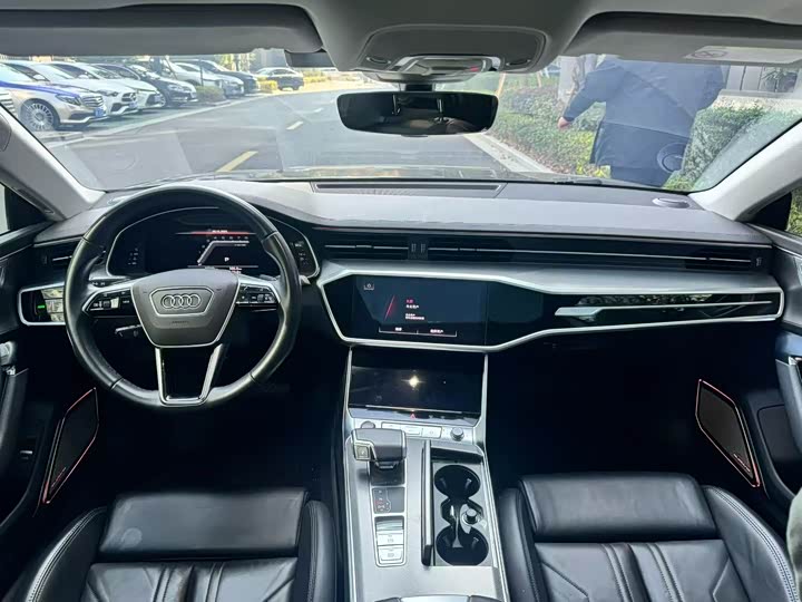 Фото 4 - Audi A7