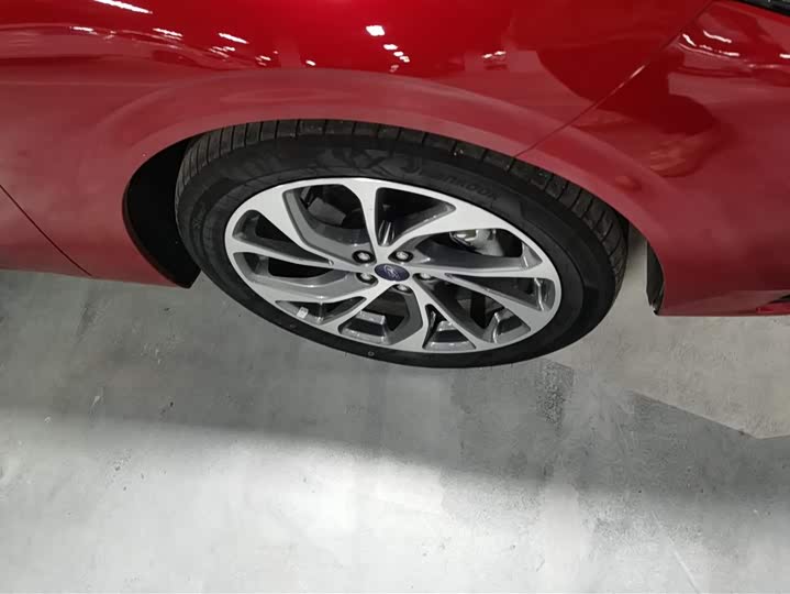 Фото 6 - Ford Mondeo