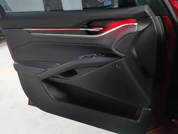 Фото 7 - Ford Mondeo