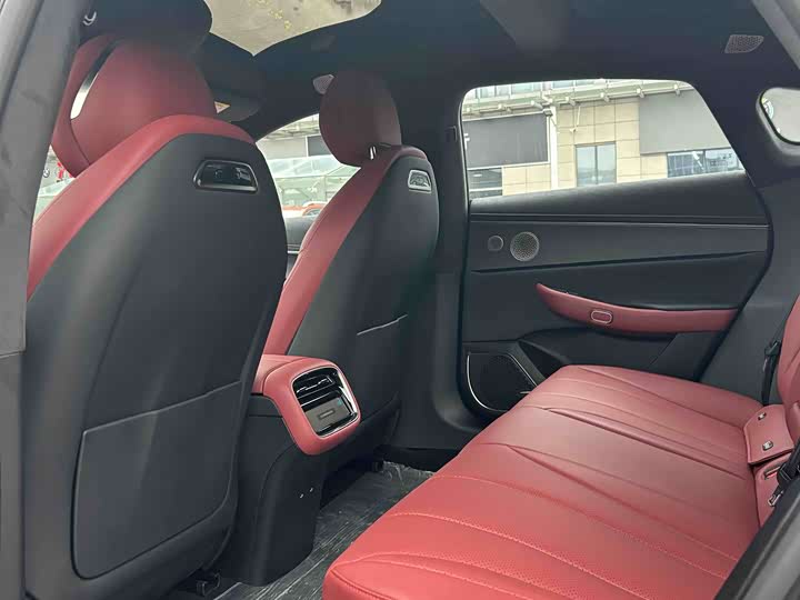 Фото 5 - Exeed Sterra ES