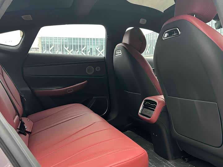 Фото 7 - Exeed Sterra ES