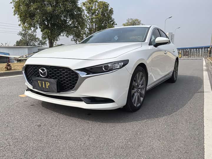 Фото 1 - Mazda 3 (Axela)