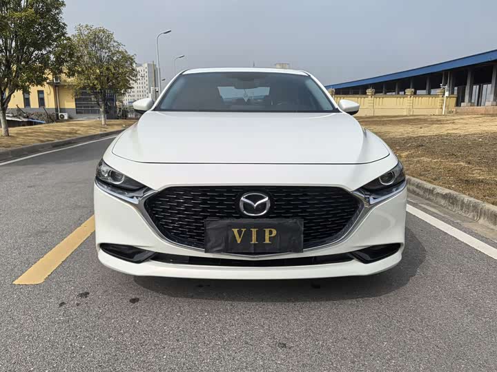 Фото 2 - Mazda 3 (Axela)