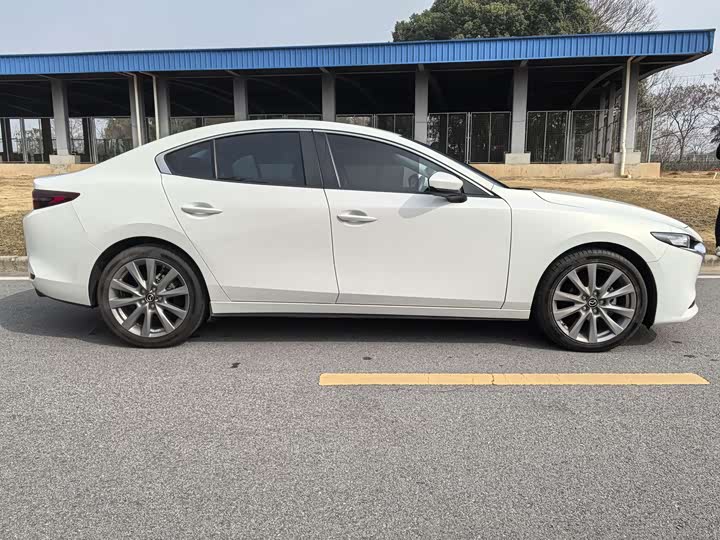 Фото 4 - Mazda 3 (Axela)