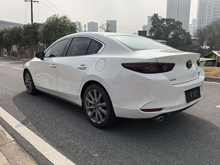 Фото 7 - Mazda 3 (Axela)