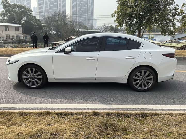 Фото 8 - Mazda 3 (Axela)