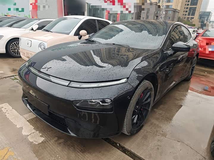 Фото 2 - XPeng P7